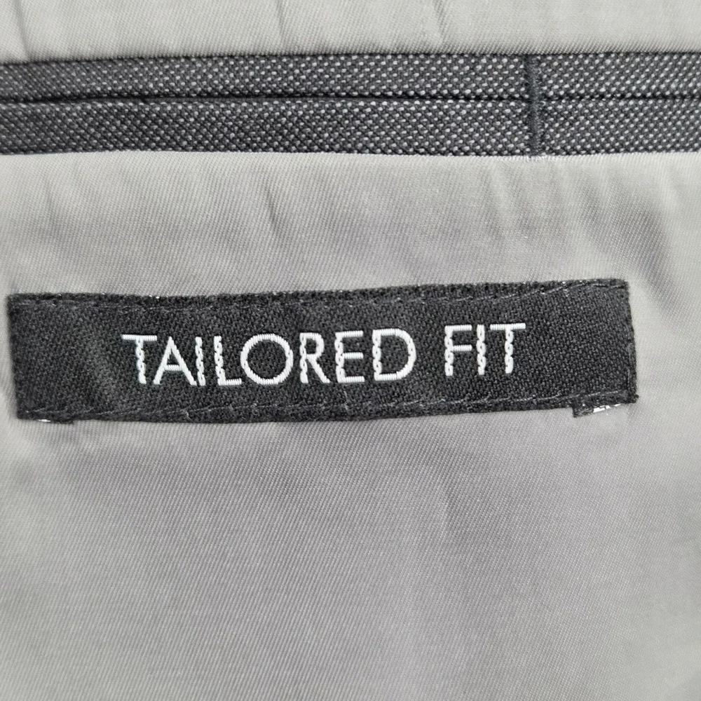 Jos‎ A Bank Traveler Tailored Fit Blazer 46R Charcoal Gray 100% Wool Jacket